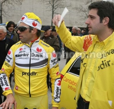 Matteo (on the right) with Gilberto Simoni, 2 times winner of the Giro d’Italia
